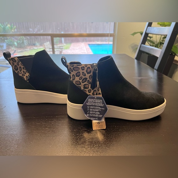 NWT TOMS Jamie Wedge Sneaker - Women's - Picture 8 of 9